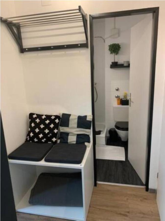 Lovely 1-Bedroom Vacation Studio Apartment With Pool And Sauna Laax Eksteriør billede